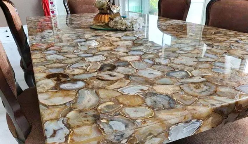 Агат Agate Crystal With Gold